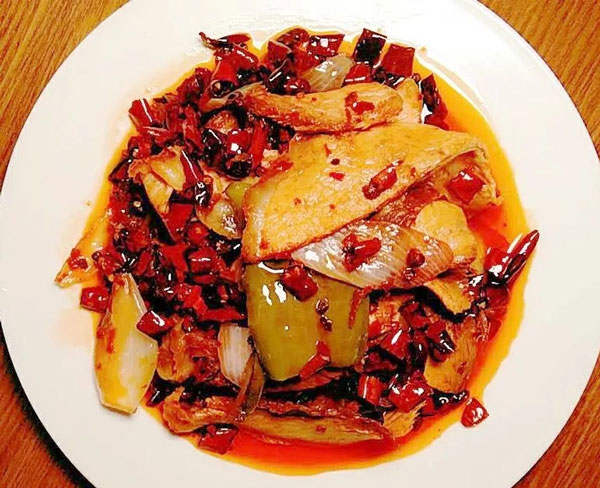 土猪肉好不好吃丨重庆回锅肉哪家强?我们连吃了20家 土猪肉好不好吃丨重庆回锅肉哪家强?我们连吃了20家