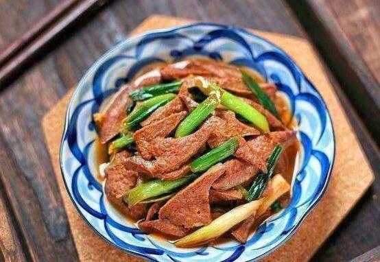 医生说:猪的内脏可以放心吃,肥肠、腰花、肚子、猪肝……(下篇) 医生说:猪的内脏可以放心吃,肥肠、腰花、肚子、猪肝……(下篇)